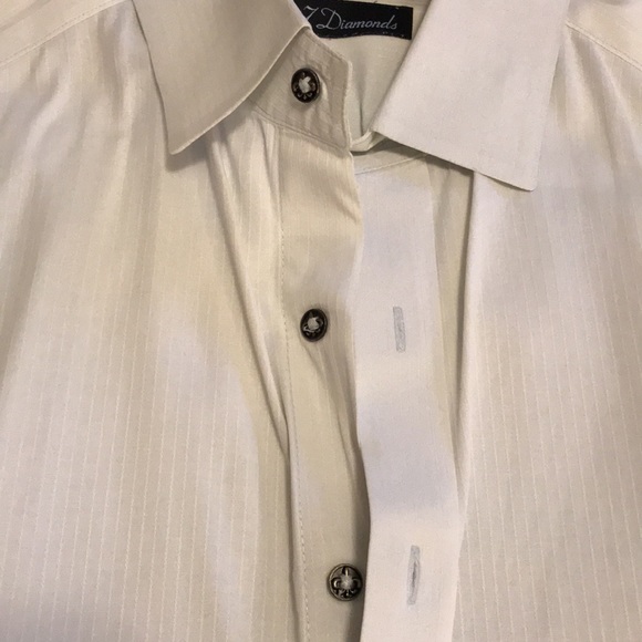 Short sleeve 7 Diamonds Button Up - Picture 4 of 6